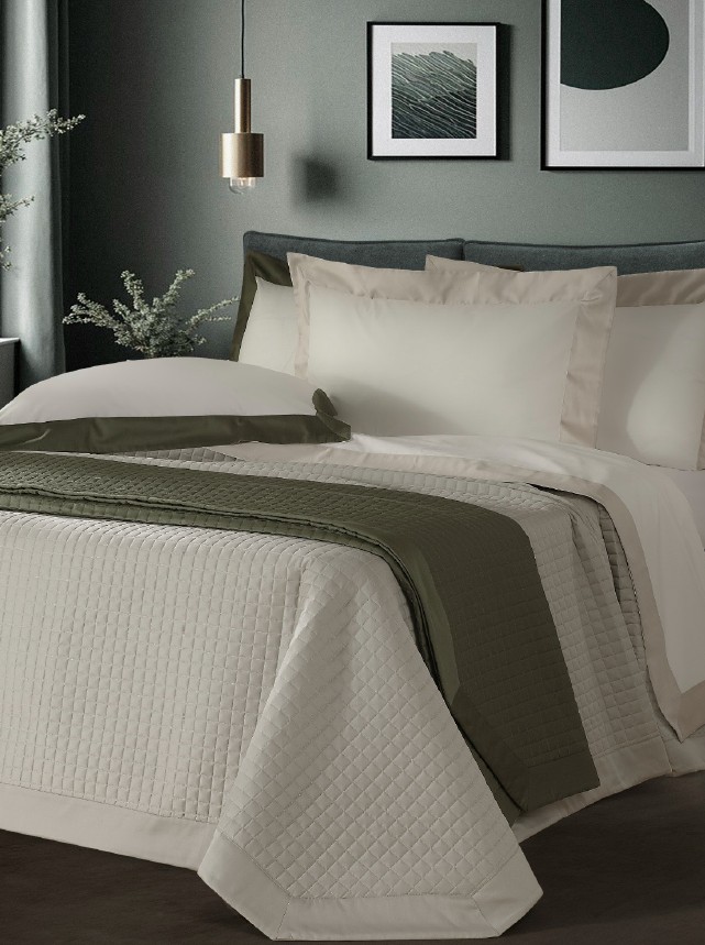 Couvre-lit matelassé ISEO
